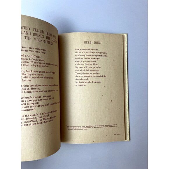 RARE The Young Corn Rises by Patricia Benton Illustrated by DeGrazia Ltd 1st Ed - Picture 10 of 13